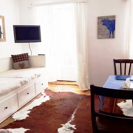 Karner Bed and Breakfast