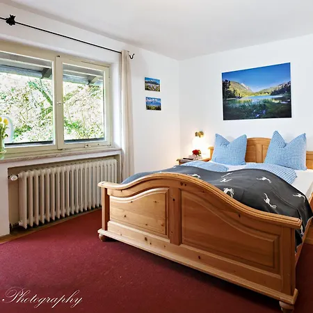 Karner Bed & Breakfast Mittenwald