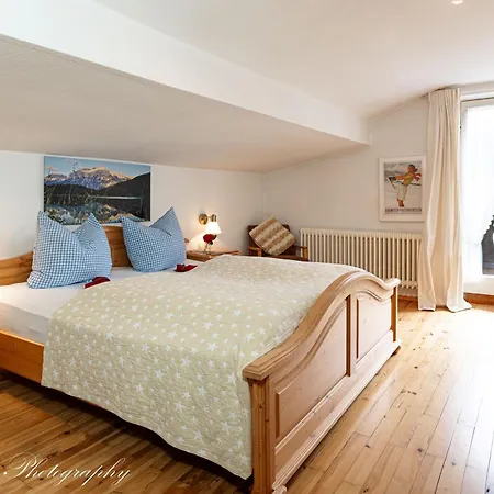 Karner Bed and Breakfast Mittenwald